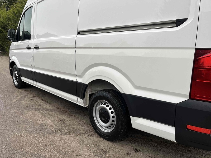 Volkswagen 2.0 TDI CR35 Startline MWB PANEL VAN 2.0 5dr Panel Van Manual Diesel