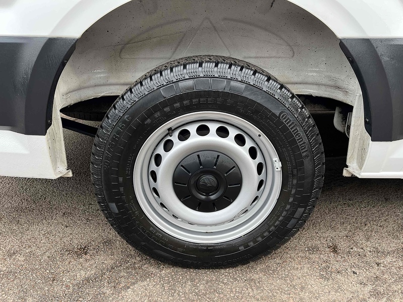 Volkswagen 2.0 TDI CR35 Startline MWB PANEL VAN 2.0 5dr Panel Van Manual Diesel