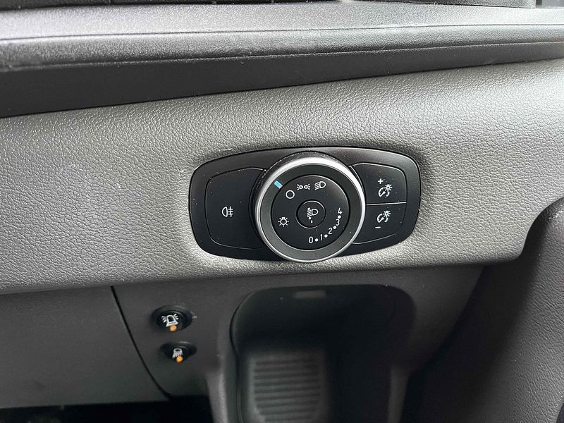 Ford 2.0 350 EcoBlue Leader Premium 2.0 2dr Dropside Manual Diesel