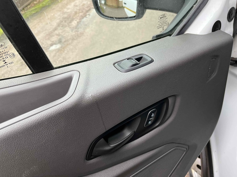 Ford 2.0 350 EcoBlue Leader Premium 2.0 2dr Dropside Manual Diesel