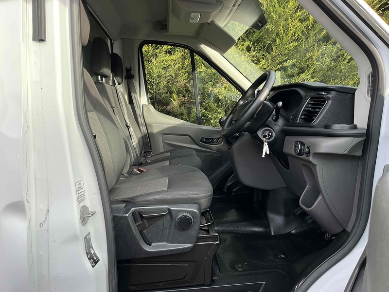 Ford 2.0 350 EcoBlue Leader L3 LWB LUTON VAN - TAIL LIFT