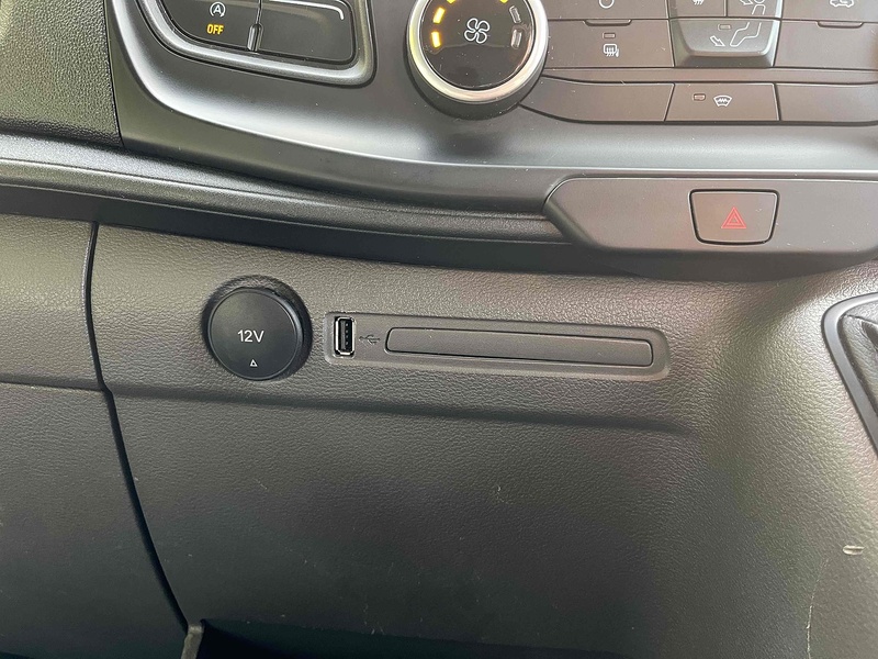 Ford 2.0 350 EcoBlue Leader L3 LWB LUTON VAN - TAIL LIFT