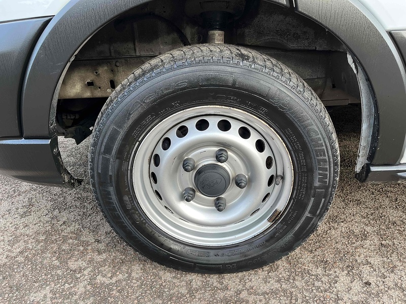 Ford 2.0 350 EcoBlue Leader L3 LWB LUTON VAN - TAIL LIFT