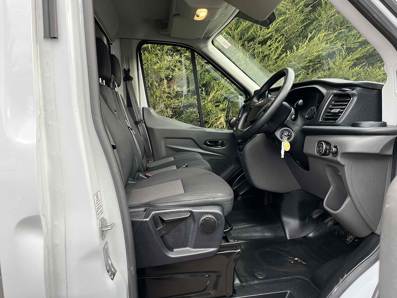 Ford 2.0 350 EcoBlue Leader L3 LWB LUTON VAN - TAIL LIFT