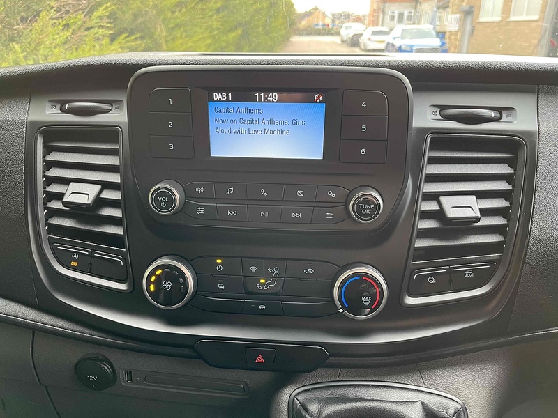 Ford 2.0 350 EcoBlue Leader L3 LWB LUTON VAN - TAIL LIFT