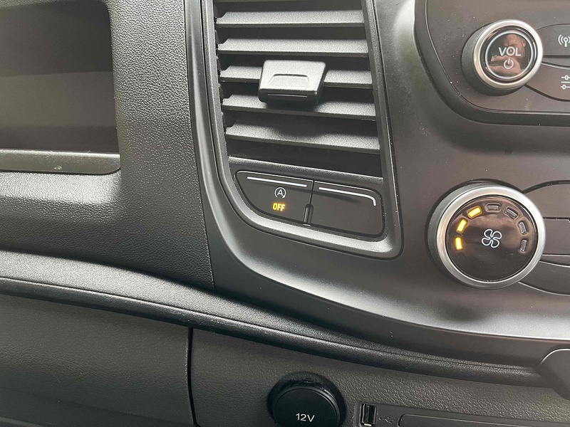 Ford 2.0 350 EcoBlue Leader L3 LWB LUTON VAN - TAIL LIFT