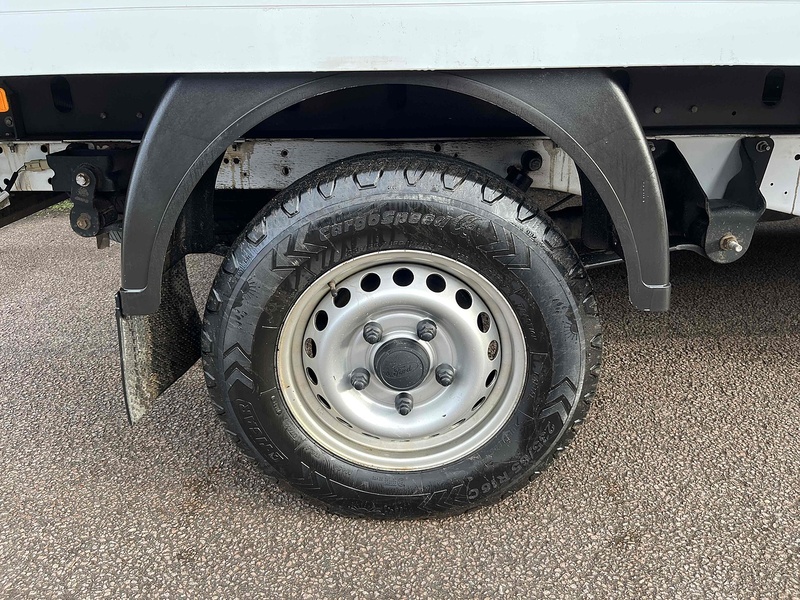 Ford 2.0 350 EcoBlue Leader L3 LWB LUTON VAN - TAIL LIFT