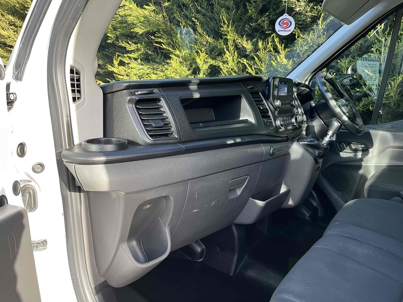 Ford 2.0 350 EcoBlue Leader L4 XLWB DROPSIDE - DRW 2.0 2dr Dropside Manual Diesel