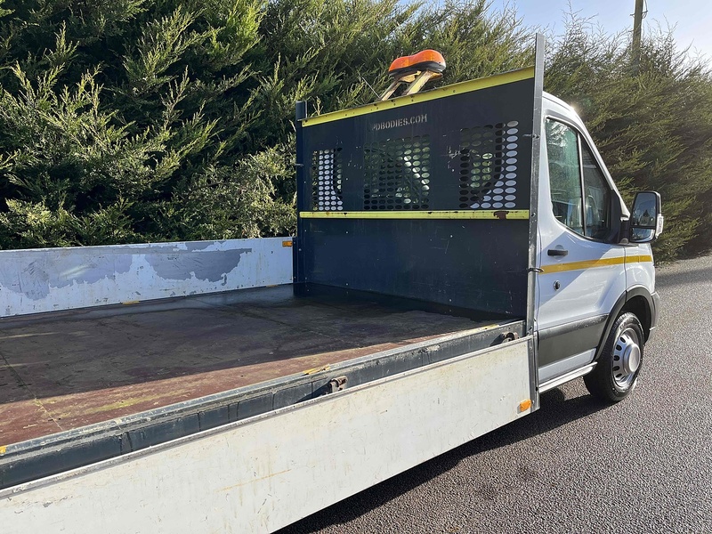 Ford 2.0 350 EcoBlue Leader L4 XLWB DROPSIDE - DRW 2.0 2dr Dropside Manual Diesel