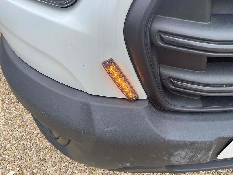 Ford 2.0 350 EcoBlue Leader L4 XLWB DROPSIDE - DRW TRAFFIC MANAGEMENT