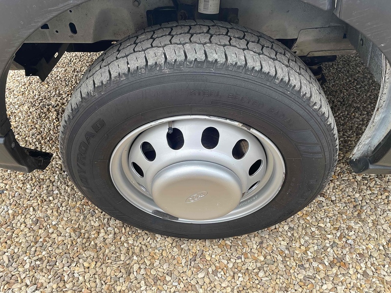 Ford 2.0 350 EcoBlue Leader L4 XLWB DROPSIDE - DRW TRAFFIC MANAGEMENT