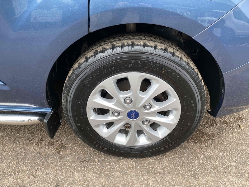 Ford 2.0 300 EcoBlue Limited 2.0 5dr Panel Van Manual Diesel