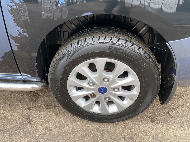 Ford 2.0 300 EcoBlue Limited 2.0 5dr Panel Van Manual Diesel