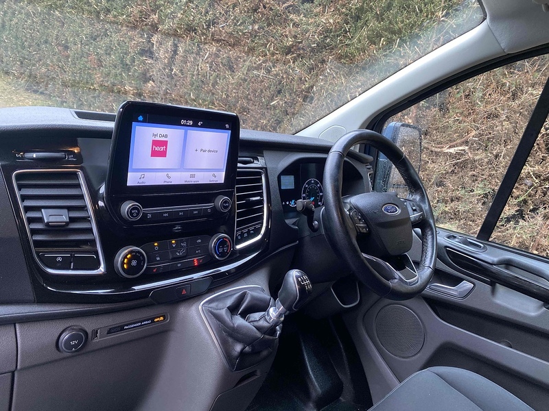 Ford 2.0 300 EcoBlue Limited 2.0 5dr Panel Van Manual Diesel