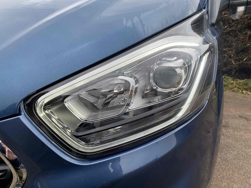 Ford 2.0 300 EcoBlue Limited 2.0 5dr Panel Van Manual Diesel