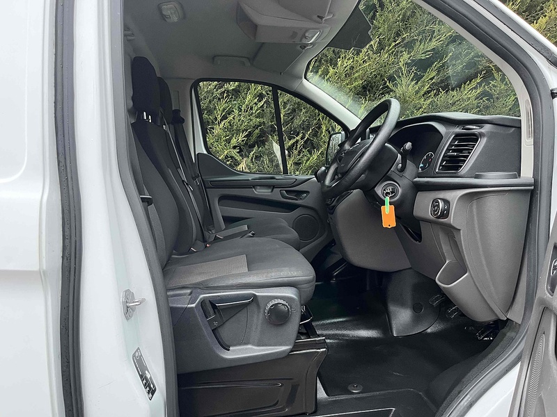 Ford 2.0 300 EcoBlue Leader SWB PANEL VAN - EURO 6