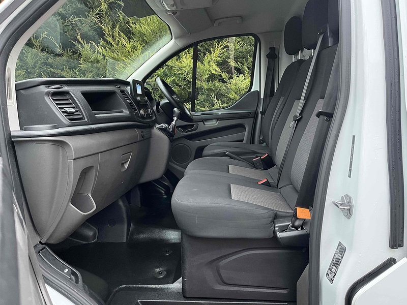 Ford 2.0 300 EcoBlue Leader SWB PANEL VAN - EURO 6