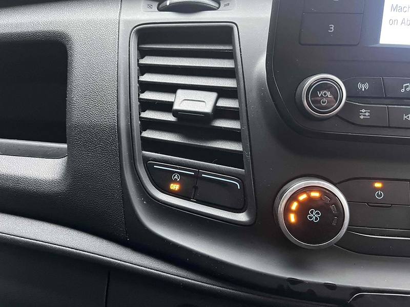 Ford 2.0 300 EcoBlue Leader SWB PANEL VAN - EURO 6