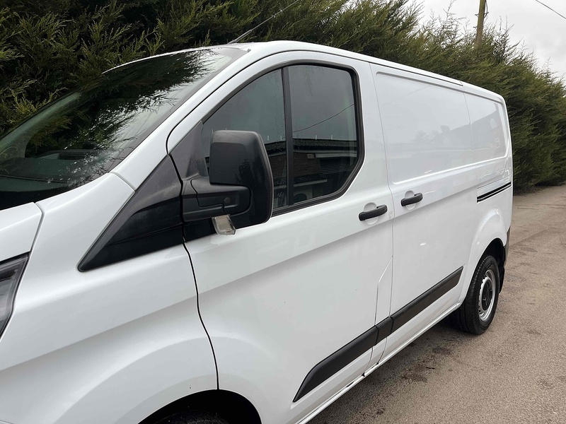 Ford 2.0 300 EcoBlue Leader SWB PANEL VAN - EURO 6