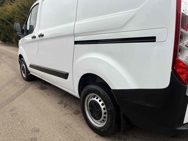 Ford 2.0 300 EcoBlue Leader SWB PANEL VAN - EURO 6