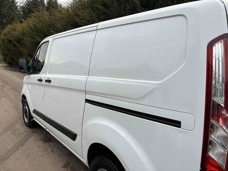 Ford 2.0 300 EcoBlue Leader SWB PANEL VAN - EURO 6