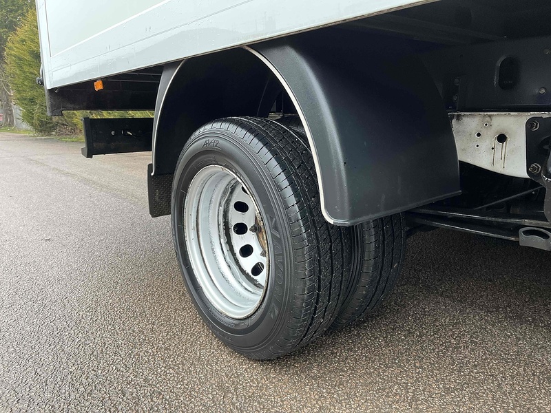 Ford 2.0 350 EcoBlue Leader L4 XLWB LUTON VAN - TAIL LIFT - DRW