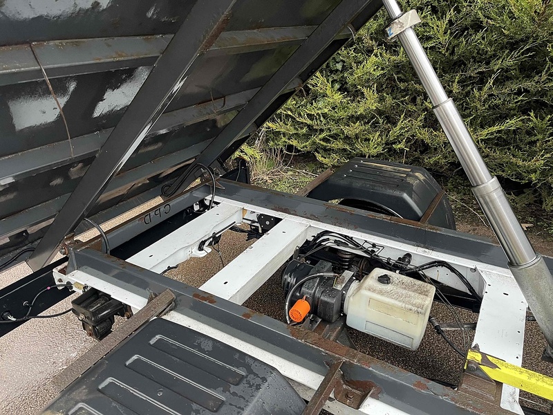 Ford 2.0 350 EcoBlue 2.0 4dr Tipper Manual Diesel