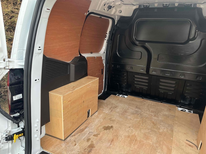 Ford 1.0 EcoBoost Limited 1.0 5dr Panel Van Manual Petrol