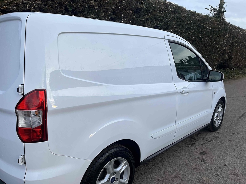 Ford 1.0 EcoBoost Limited 1.0 5dr Panel Van Manual Petrol