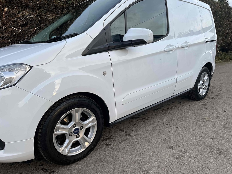 Ford 1.0 EcoBoost Limited 1.0 5dr Panel Van Manual Petrol