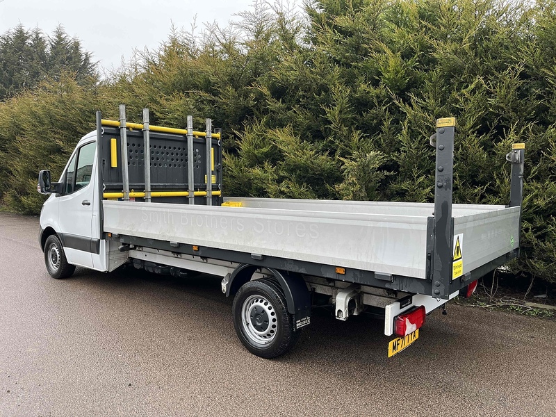 Mercedes-Benz 2.0 315 CDI Progressive L3 LWB DROPSIDE - AUTOMATIC