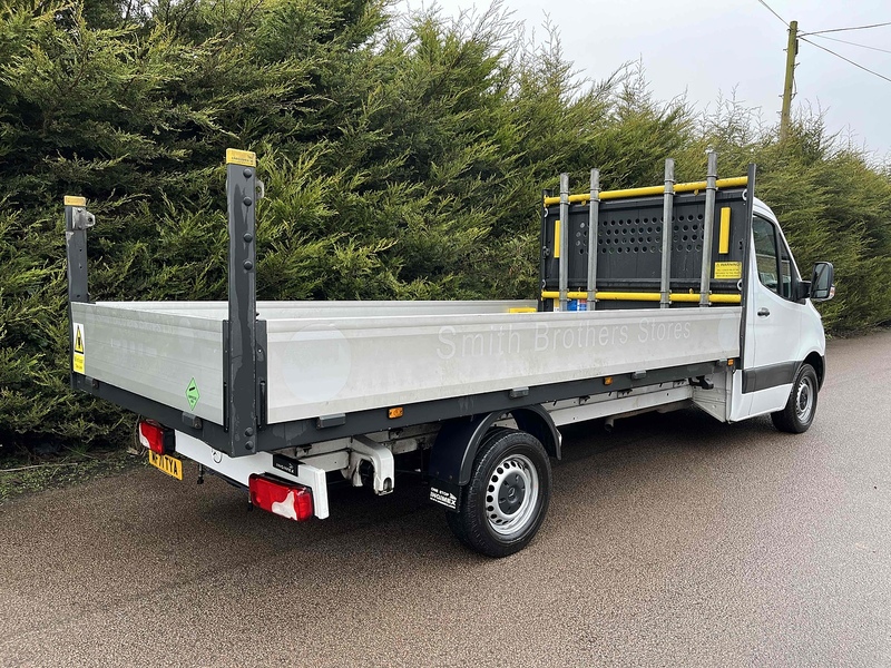 Mercedes-Benz 2.0 315 CDI Progressive L3 LWB DROPSIDE - AUTOMATIC