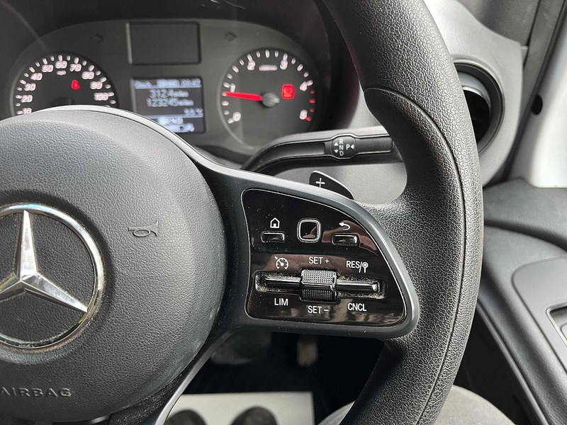 Mercedes-Benz 2.0 315 CDI Progressive L3 LWB DROPSIDE - AUTOMATIC