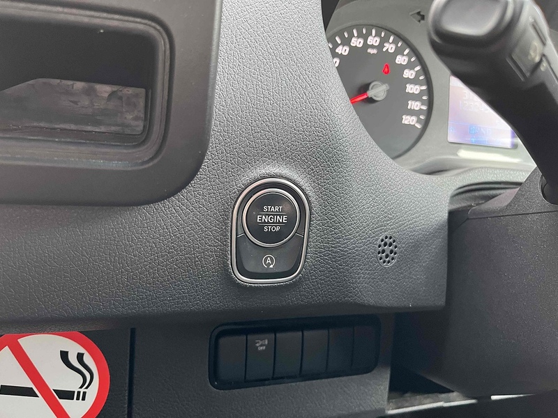 Mercedes-Benz 2.0 315 CDI Progressive L3 LWB DROPSIDE - AUTOMATIC