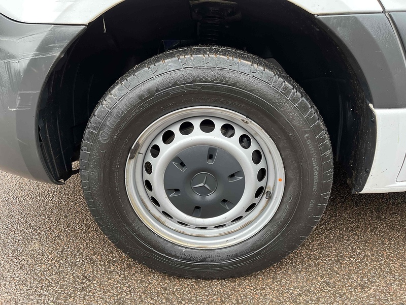 Mercedes-Benz 2.0 315 CDI Progressive L3 LWB DROPSIDE - AUTOMATIC