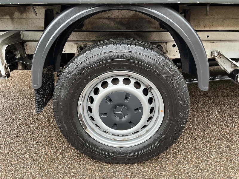 Mercedes-Benz 2.0 315 CDI Progressive LWB L3 DROPSIDE - AUTOMATIC