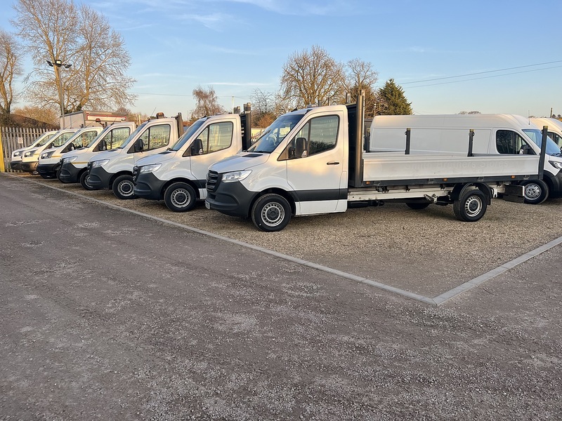 Mercedes-Benz 2.0 315 CDI Progressive LWB L3 DROPSIDE - AUTOMATIC