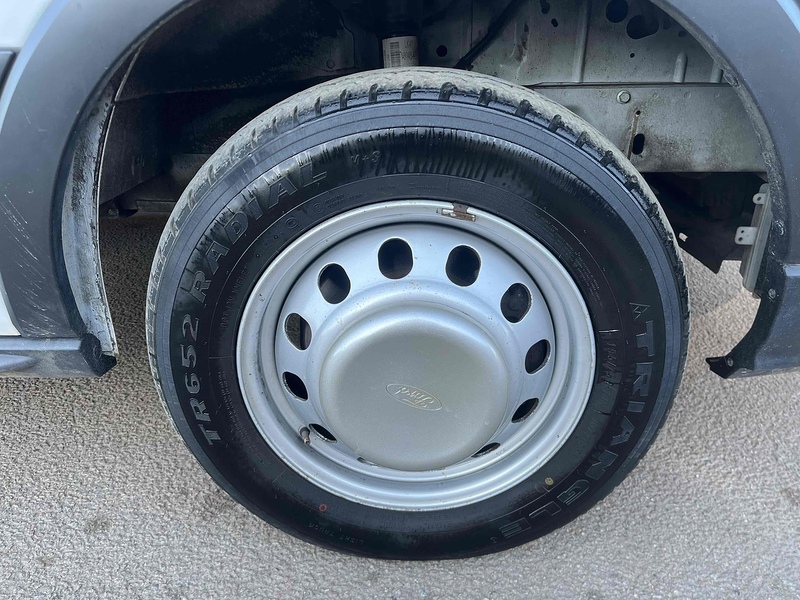 Ford 2.0 350 EcoBlue Leader L4 XLWB LUTON VAN - EURO 6