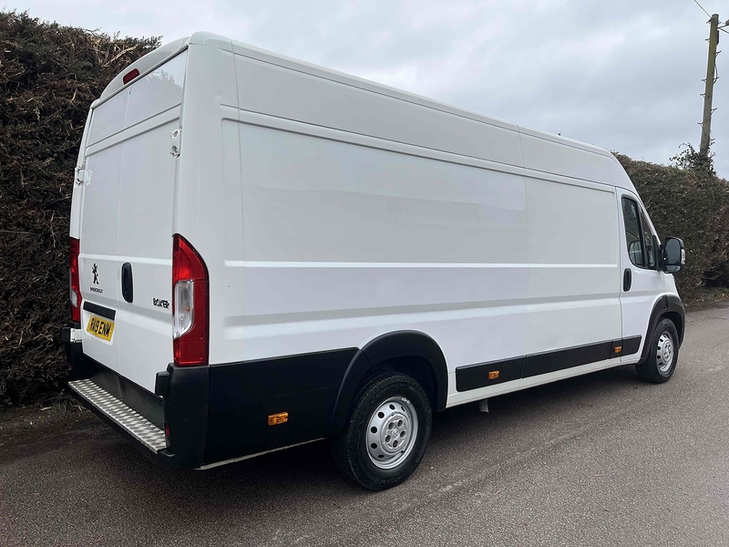 Peugeot 2.2 BlueHDi 435 Professional 2.2 5dr Panel Van Manual Diesel