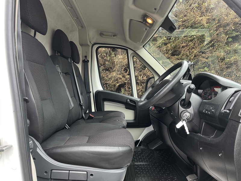 Peugeot 2.2 BlueHDi 435 Professional 2.2 5dr Panel Van Manual Diesel