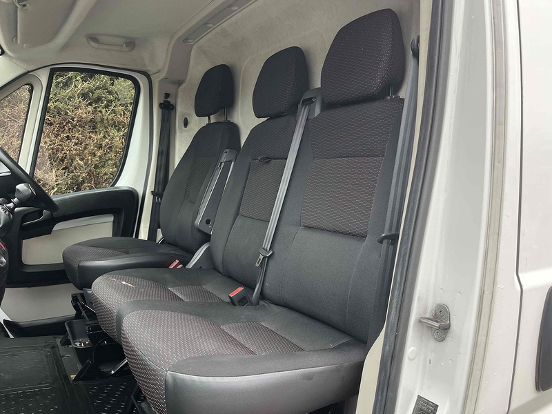 Peugeot 2.2 BlueHDi 435 Professional 2.2 5dr Panel Van Manual Diesel