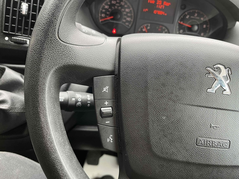 Peugeot 2.2 BlueHDi 435 Professional 2.2 5dr Panel Van Manual Diesel