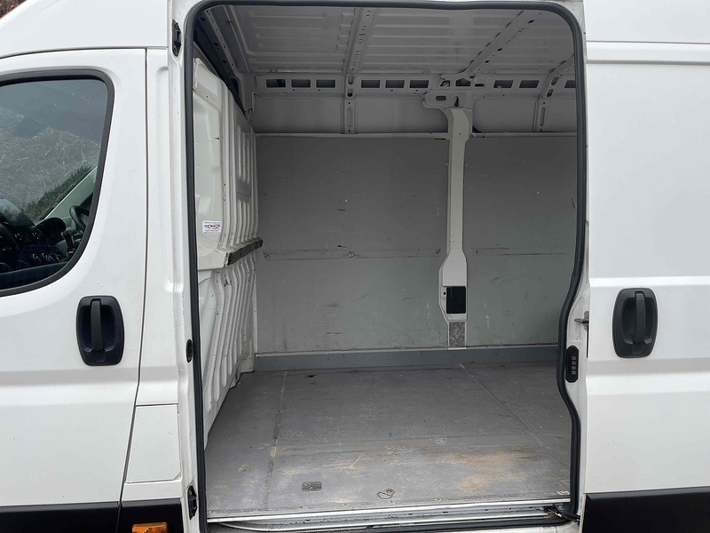 Peugeot 2.2 BlueHDi 435 Professional 2.2 5dr Panel Van Manual Diesel