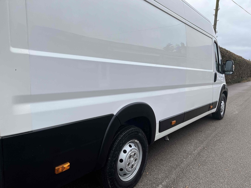 Peugeot 2.2 BlueHDi 435 Professional 2.2 5dr Panel Van Manual Diesel