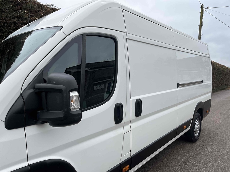 Peugeot 2.2 BlueHDi 435 Professional 2.2 5dr Panel Van Manual Diesel