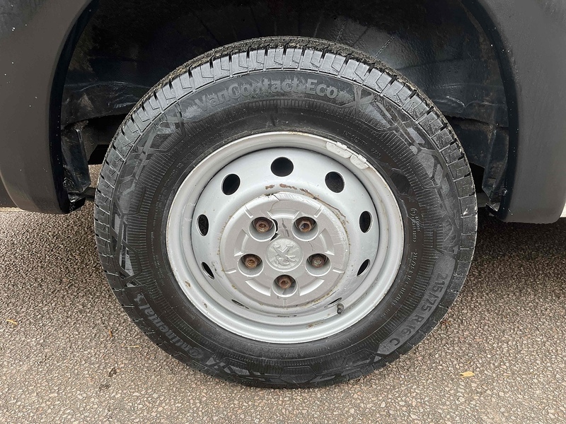 Peugeot 2.2 BlueHDi 435 Professional 2.2 5dr Panel Van Manual Diesel