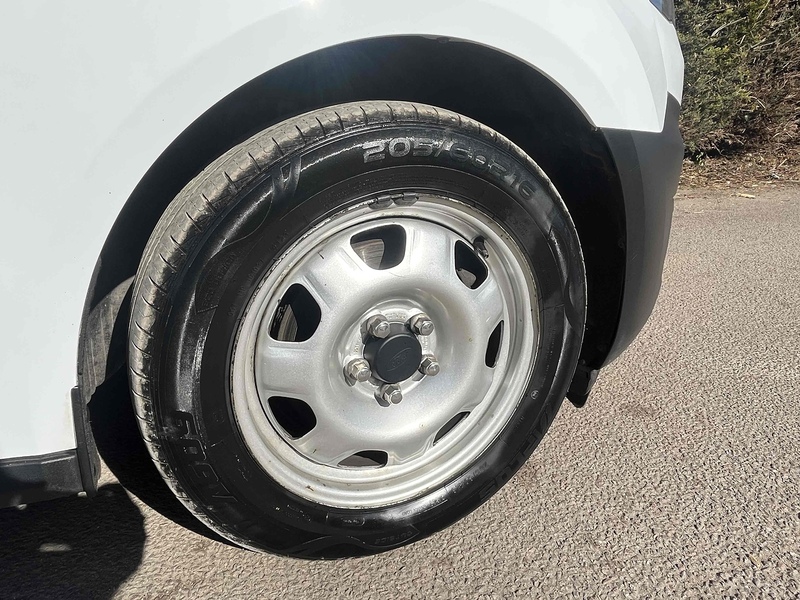 Ford 1.5 200 EcoBlue Leader 1.5 5dr Panel Van Manual Diesel