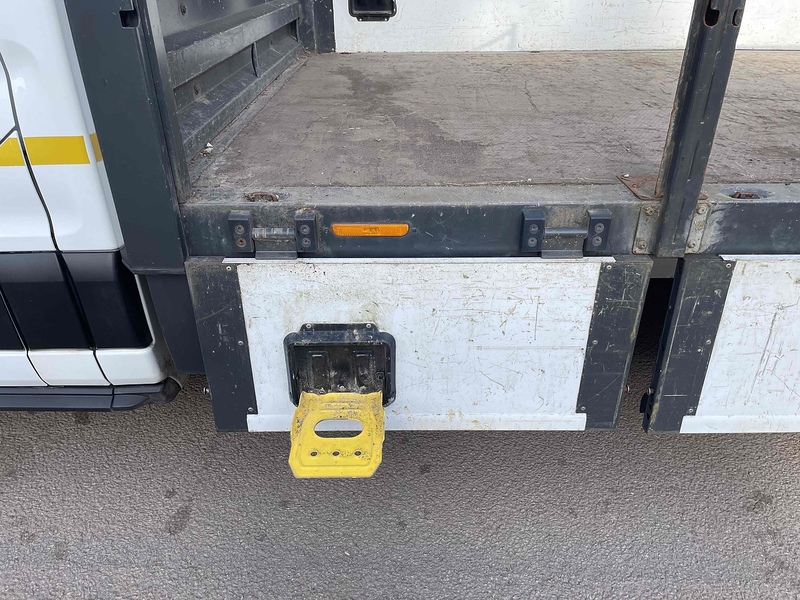 Ford 350 2.0 170bhp L4 XLWB 14FT DROPSDE TRAFFIC MANAGEMENT 2.0 2dr Dropside Manual Diesel