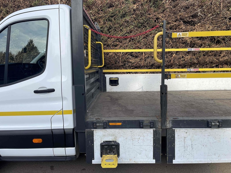 Ford 350 2.0 170bhp L4 XLWB 14FT DROPSDE TRAFFIC MANAGEMENT 2.0 2dr Dropside Manual Diesel