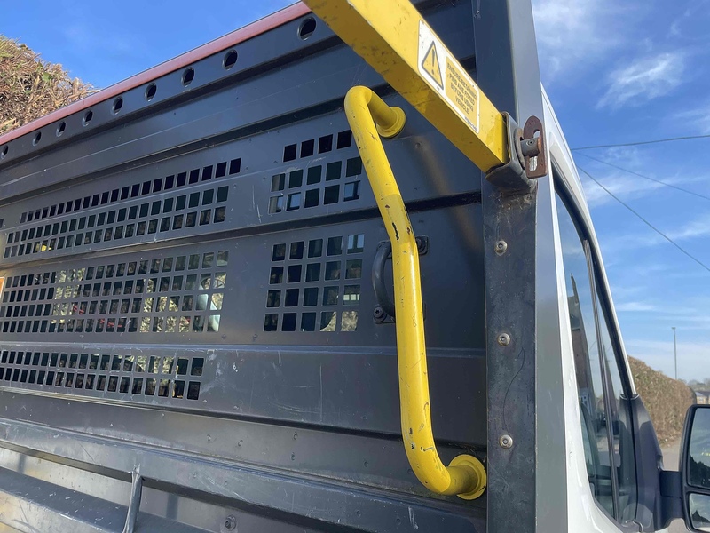 Ford 350 2.0 170bhp L4 XLWB 14FT DROPSDE TRAFFIC MANAGEMENT 2.0 2dr Dropside Manual Diesel